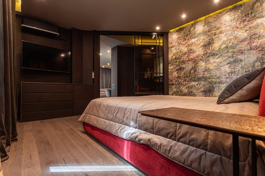 צ'יסינאו Luxury Apartment In The Superb Location מראה חיצוני תמונה